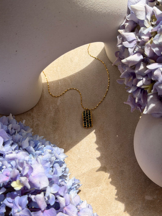 Tupu Kākāriki Gold Necklace