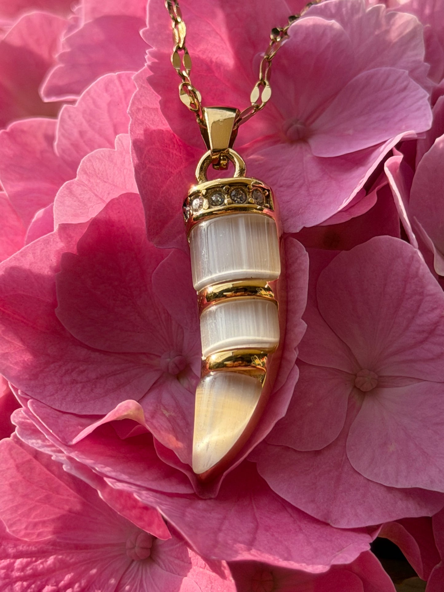 Niho Koura Gold Necklace