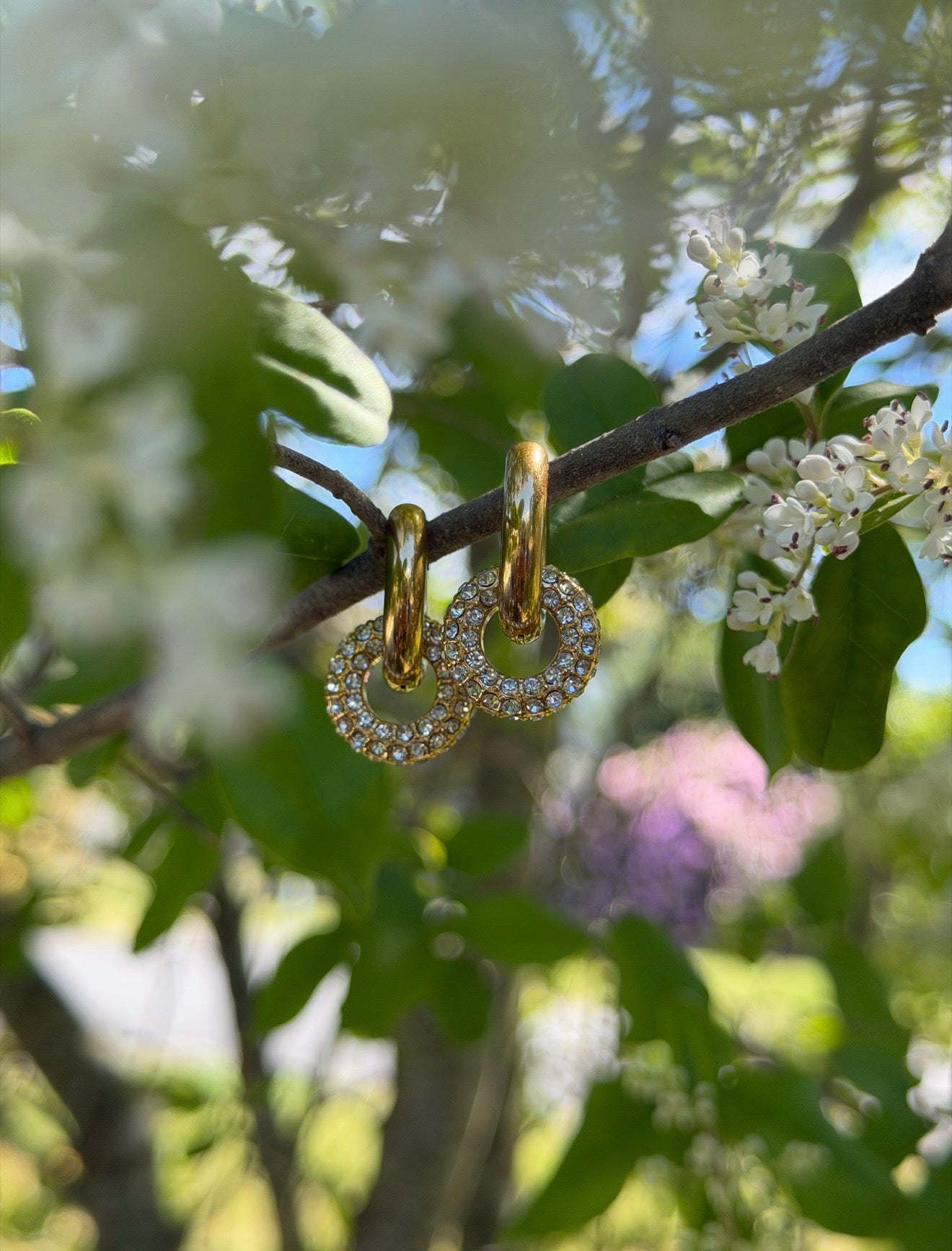 Mārama Aio Gold Earrings
