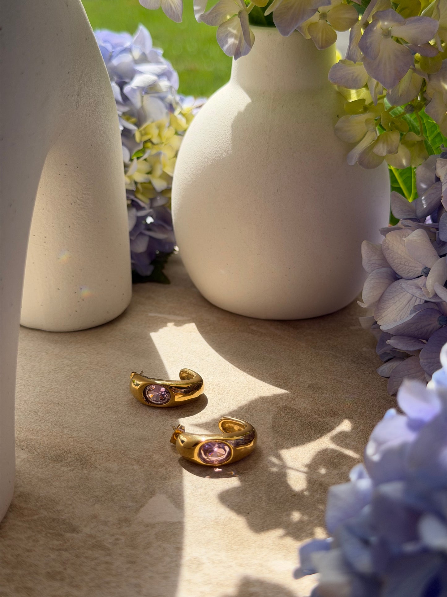 Pua Māwhero Gold Hoops