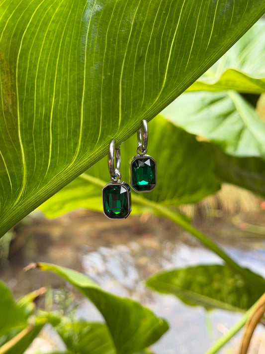 Taimana Kākāriki Silver Huggies